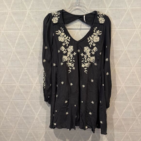 Free People Sweet Tennessee Embroidered Mini Dress Size S - Picture 4 of 9